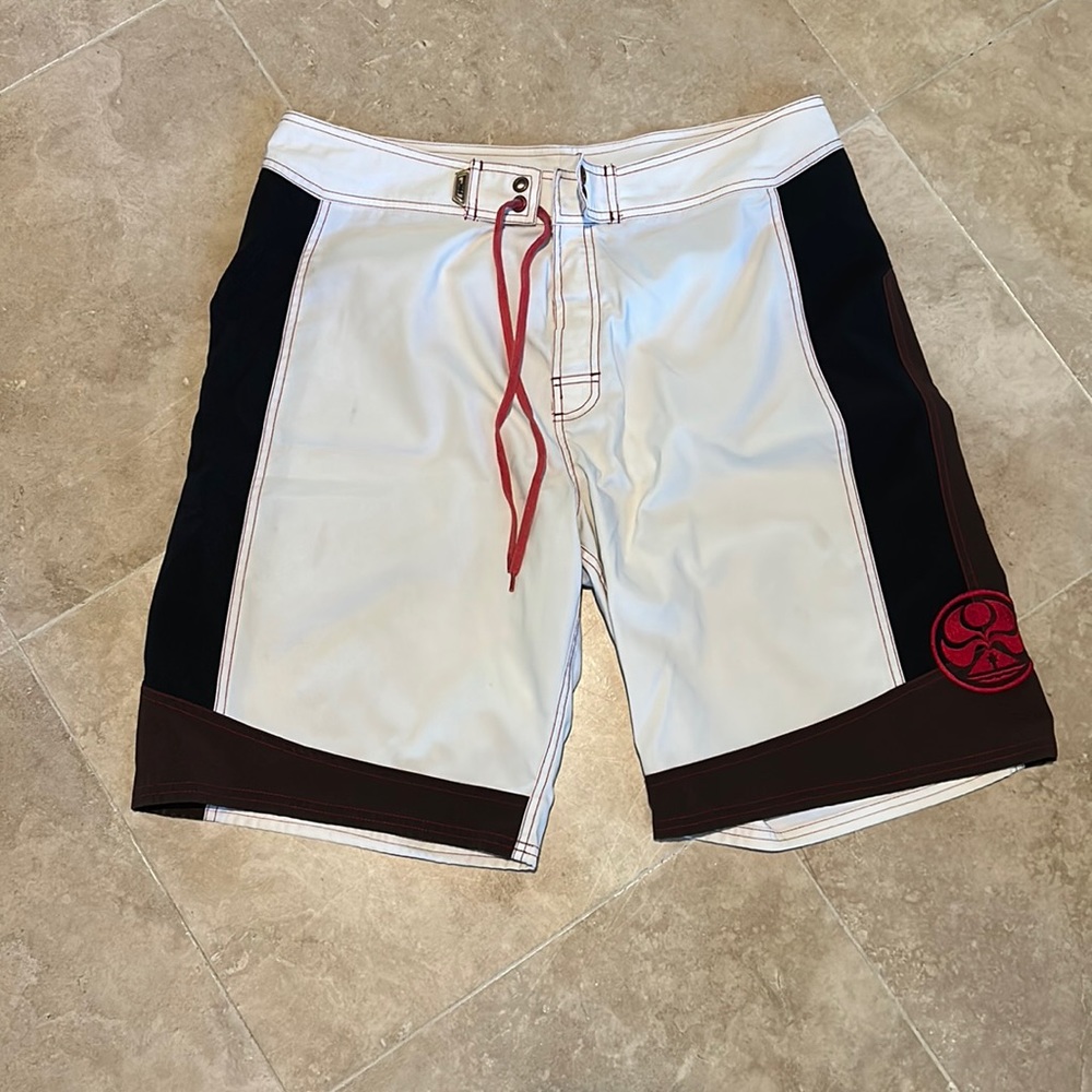 Vintage Hawaiian Island Creations board shorts